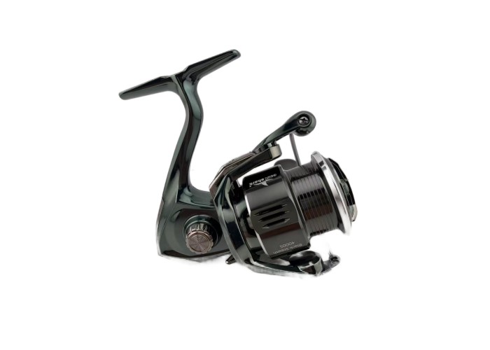 Катушка безынерционная EastShark Black Stealth 1500S