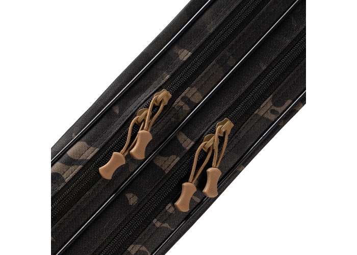 Чехол EastShark жесткий CAMO 2 секции 1.35м