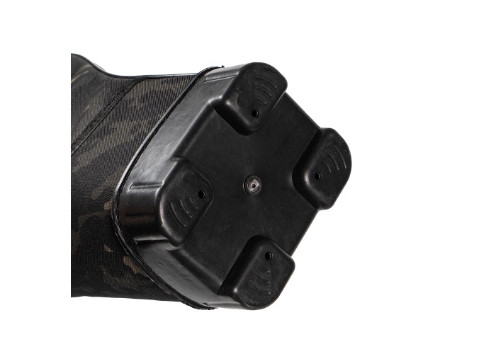 Чехол EastShark жесткий CAMO 2 секции 1.35м