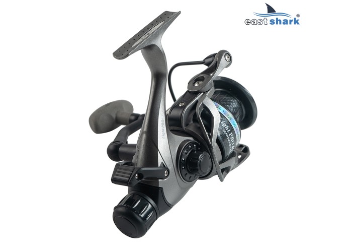Катушка EastShark Light PRO 5000 5,5:1 с байтраннером