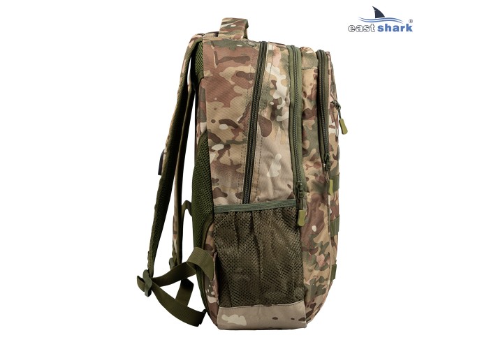 Рюкзак EastShark S-016-3 (USB, AUX) зелёный  камуфляж